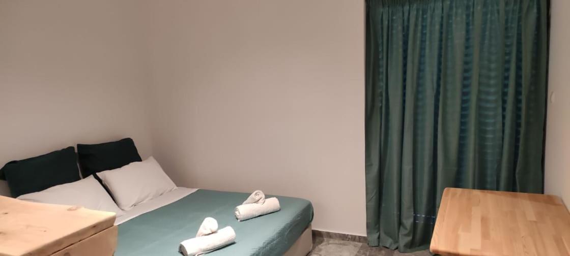 Amalthia Hotel Apartments Rethymno Esterno foto