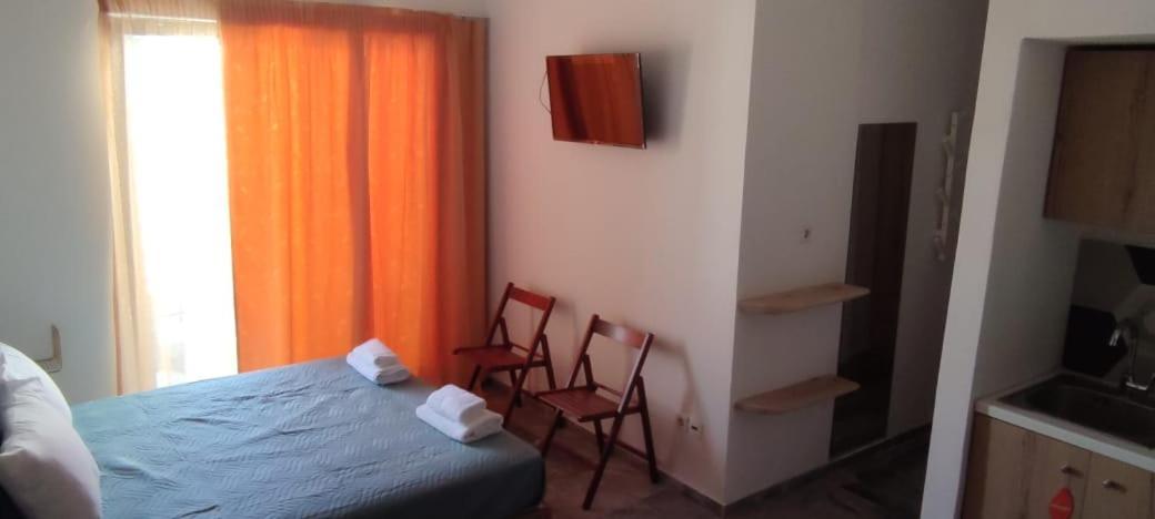 Amalthia Hotel Apartments Rethymno Esterno foto